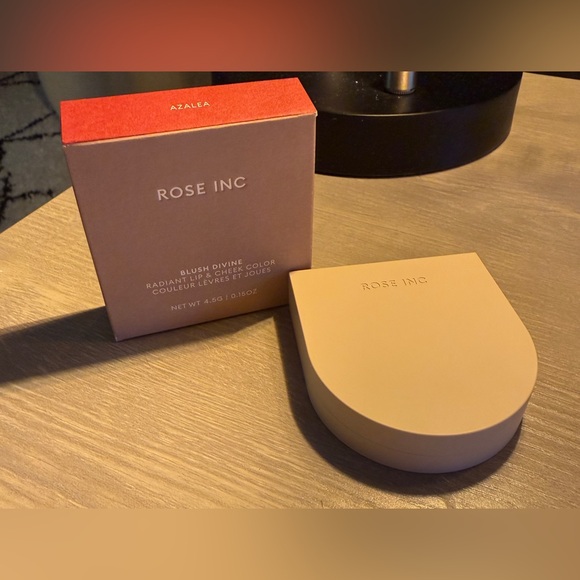 Rose Inc Blush Divine Radiant Cream Blush Azalea Refillable Lip & Cheek NIB - Picture 3 of 12